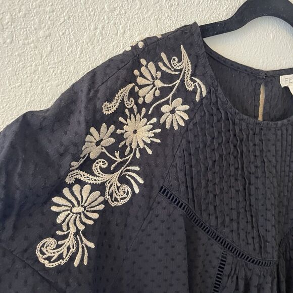 Torri Festi Mini Dress Size 1 Raglan Double Bell Sleeve Black Embroidered Boho - Picture 4 of 16